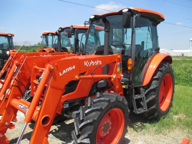2023 Kubota M4 Series D-071